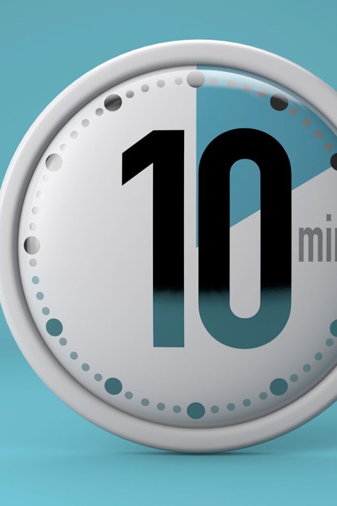 A digital timer on a blue background. The words "10 min" are in the middle of the timer.